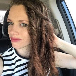 Meet your Posher, Wendy